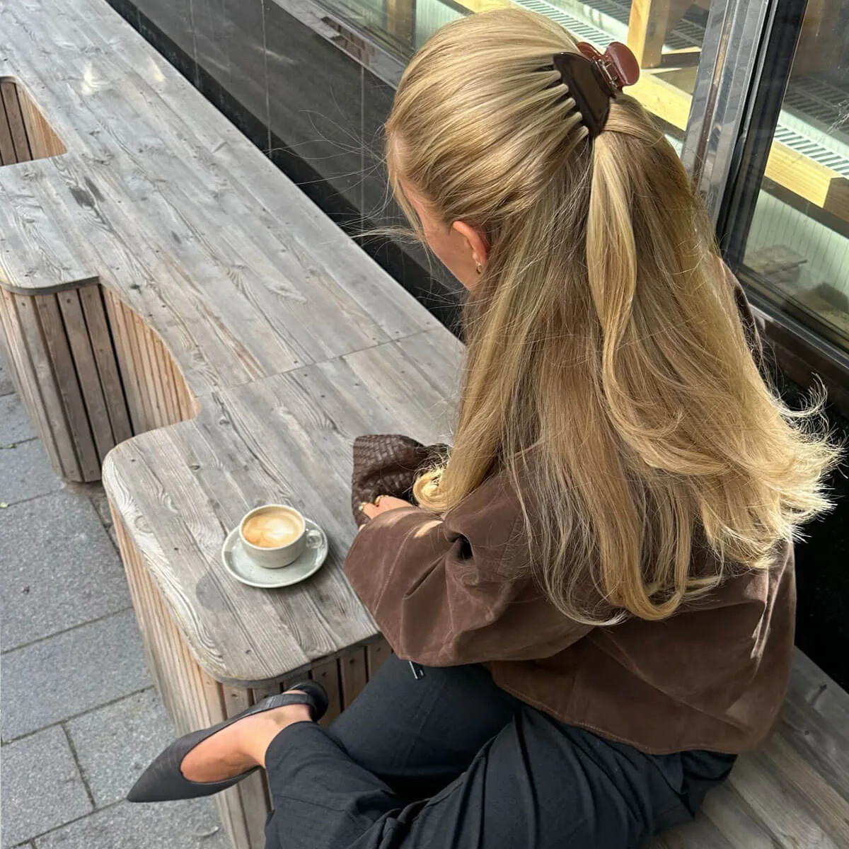 Hestehale med Caramel coffee-hårklype
